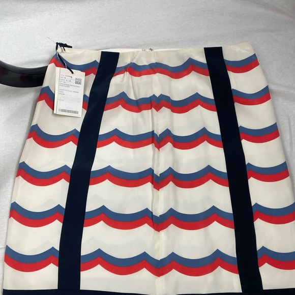 Worth New York Silk Skirt Coral Cornflower White Wave Scarf Border Print SZ 10 - Picture 3 of 7